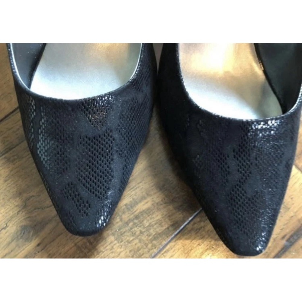 Karen Scott Black Textured Heels size 9.5 - Picture 3 of 4